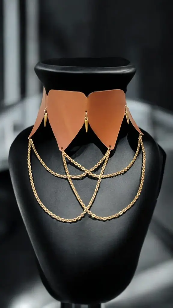 Collier Isis 